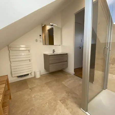 Casa : L'eclat Du Roi Rene *