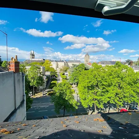 Casa : L'eclat Du Roi Rene * Angers