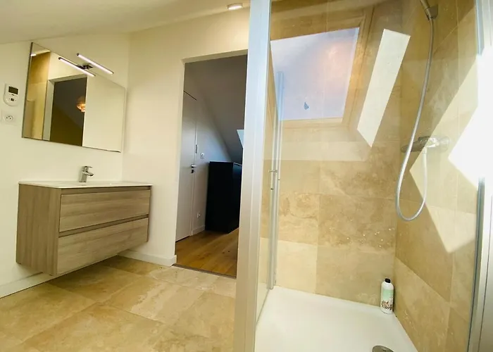 Casa : L'eclat Du Roi Rene Apartament *