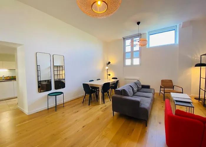 Apartament Casa : L'eclat Du Roi Rene *