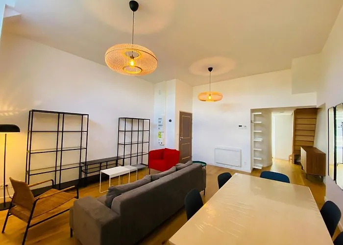 Casa : L'eclat Du Roi Rene Apartament Angers